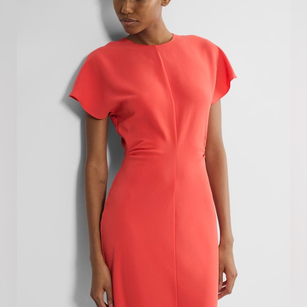 NWT Aritzia Babaton Futurist dress